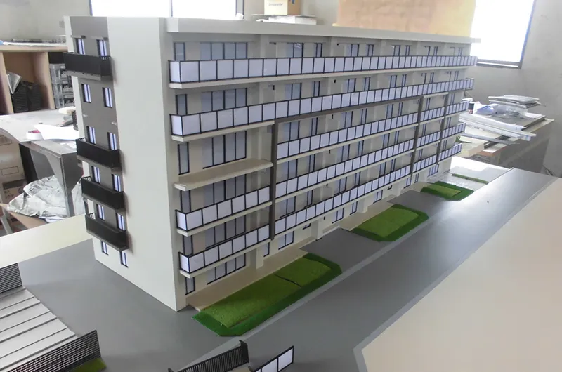 サンクレイドル日野模型